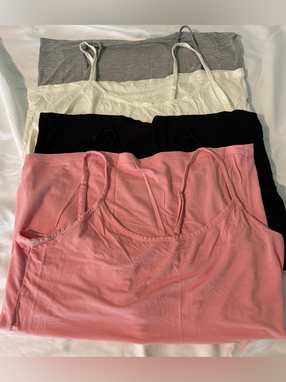 4 pcs Women's Spaghetti Strap Camisole - Pink, Black, Cream, Gray